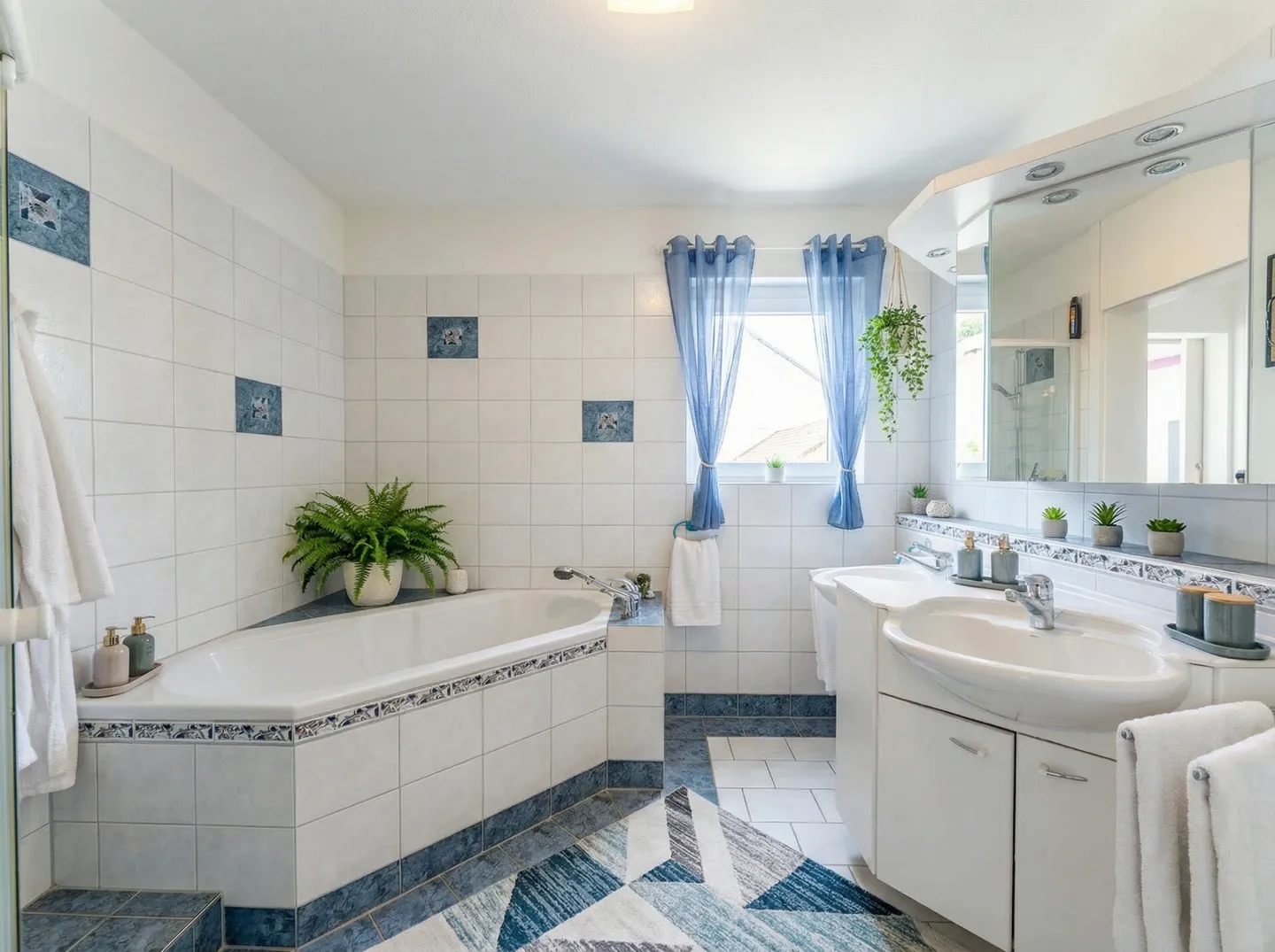 Spacious detached house with wide views of Lake Baldegg - Photo 10 of 13