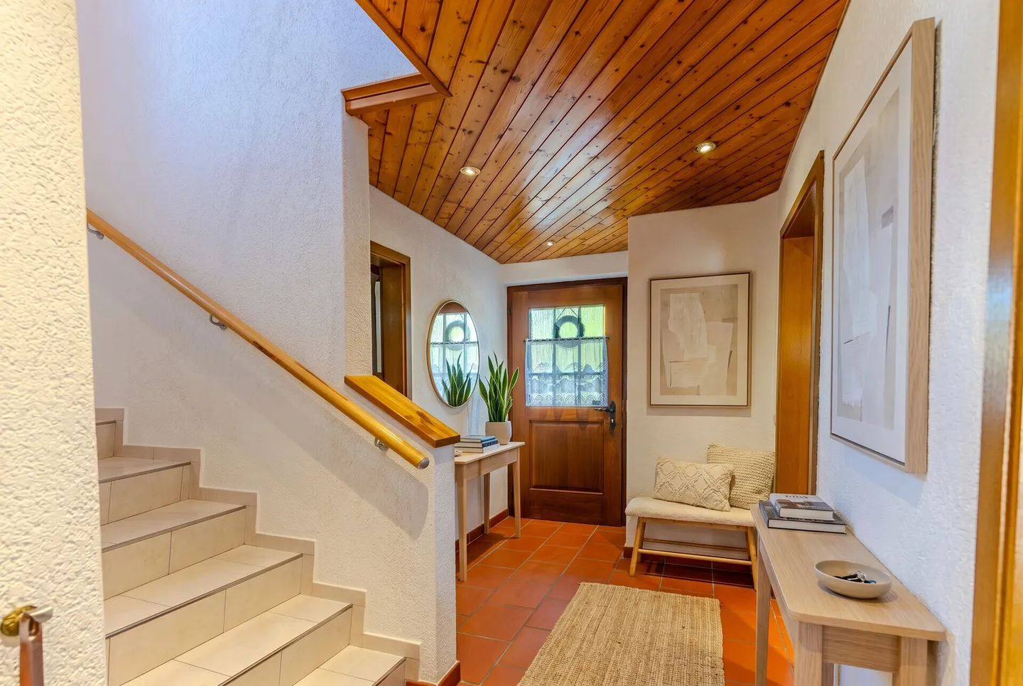 Maison familiale de 5,5 pièces dans le style d'une maison de campagne avec de grands espaces extérieurs - Photo 8 sur 13