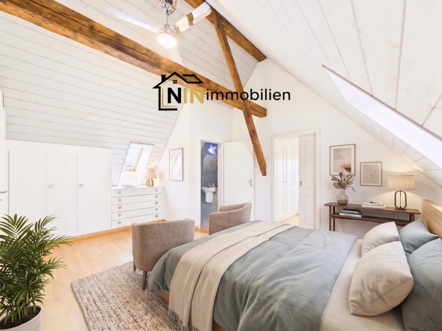 Exklusiver Wohntraum über 3 Etagen mit charmanter Balkon-Lukarne - Photo 4 of 10