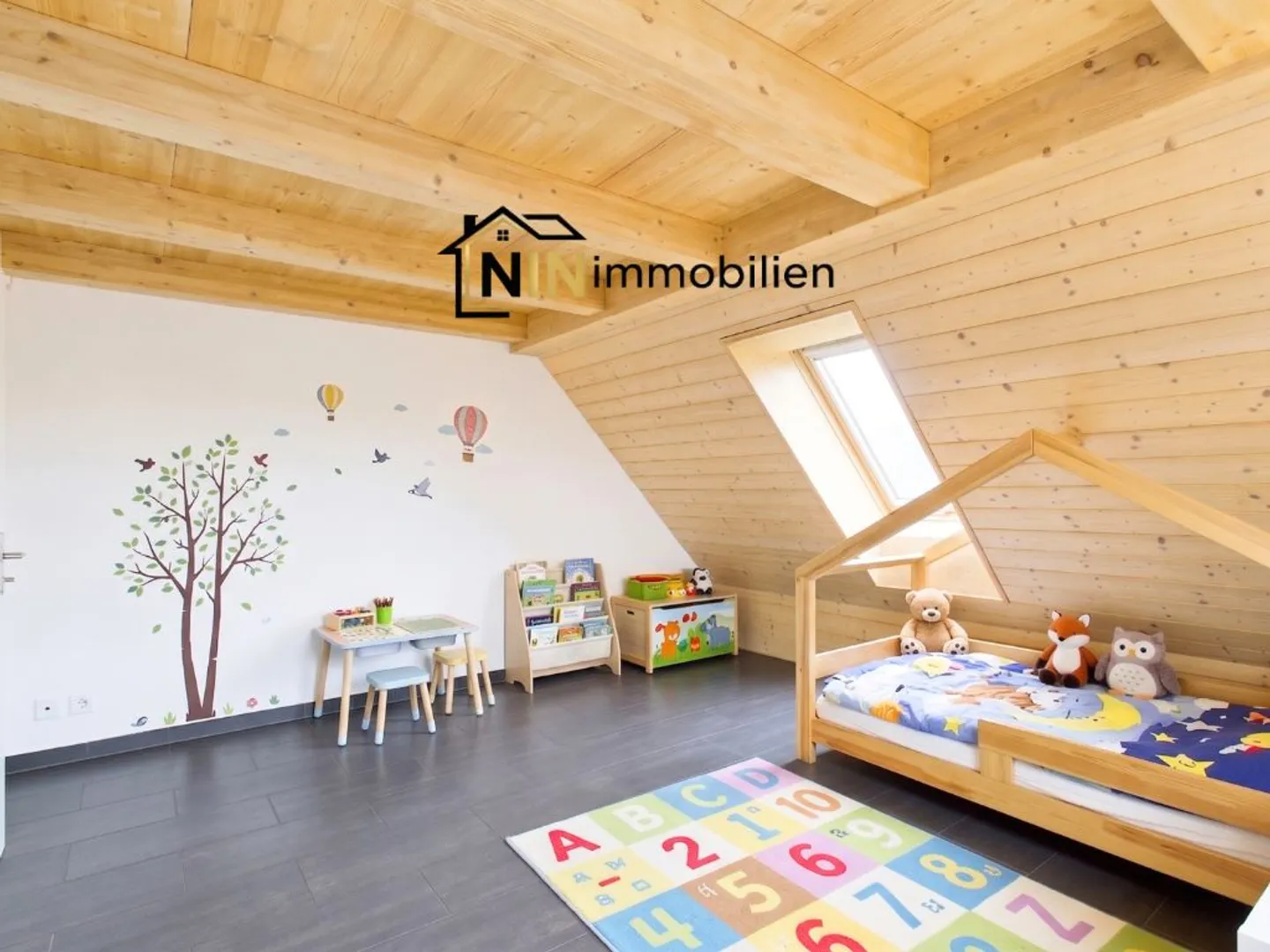 Exklusiver Wohntraum über 3 Etagen mit charmanter Balkon-Lukarne - Photo 6 of 10