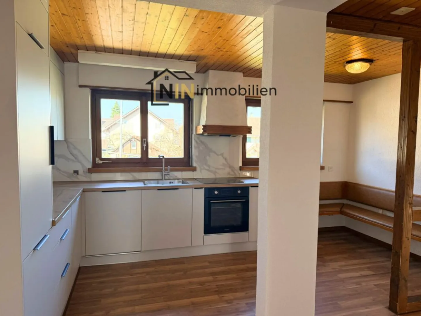 Rustique et fraîchement rénové - Photo 3 sur 9