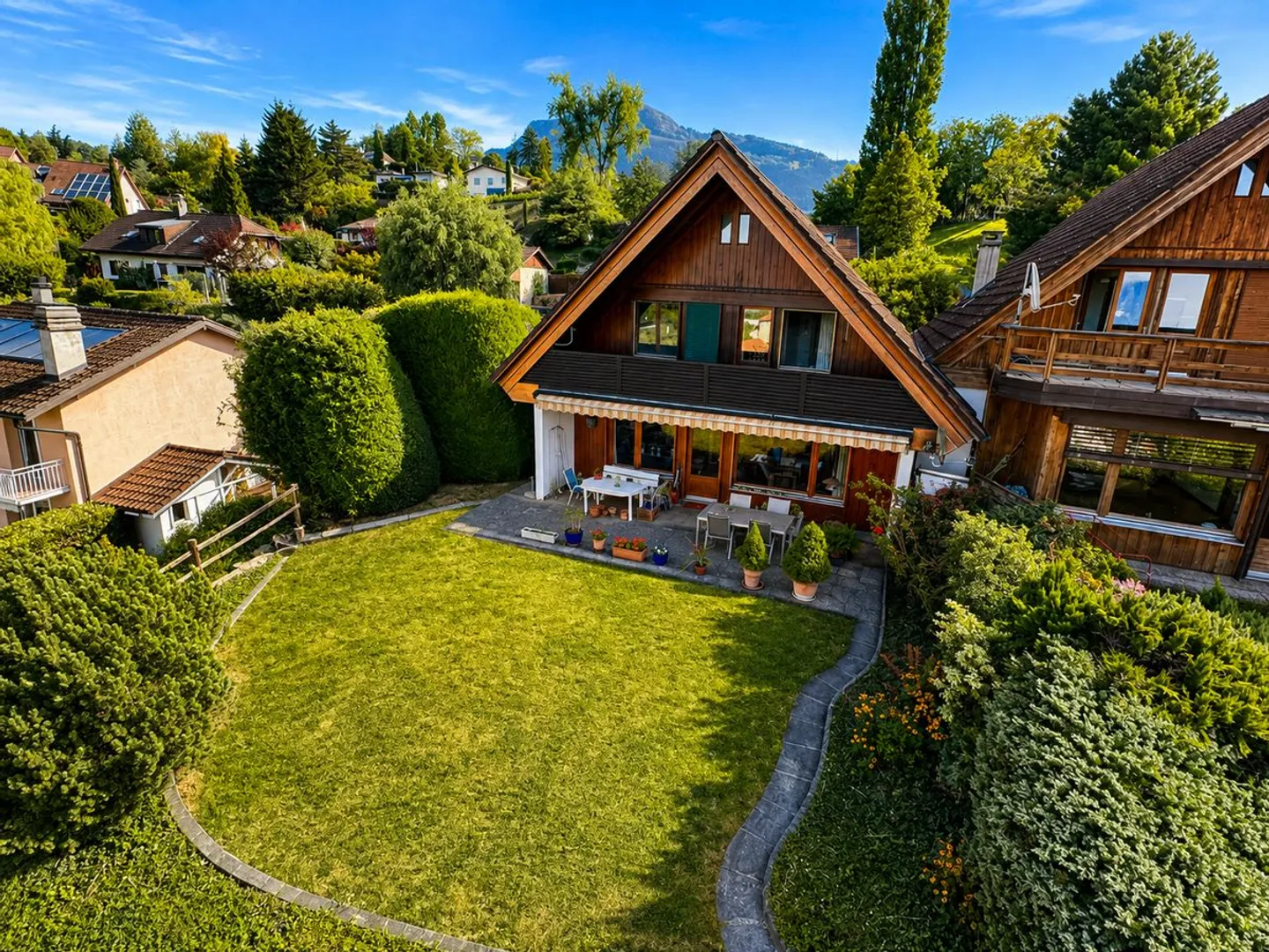 Haus zu verkaufen in Blonay - 5,5 Zimmer von 150 m2, schöne Aussicht - Foto 1 von 13