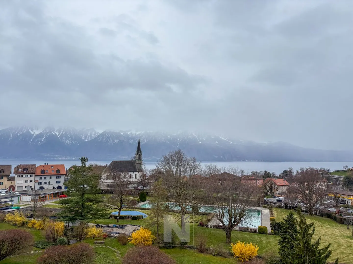 Magnifique 3.5 pièces à 10 min du lac à pied ! - Photo 12 of 12