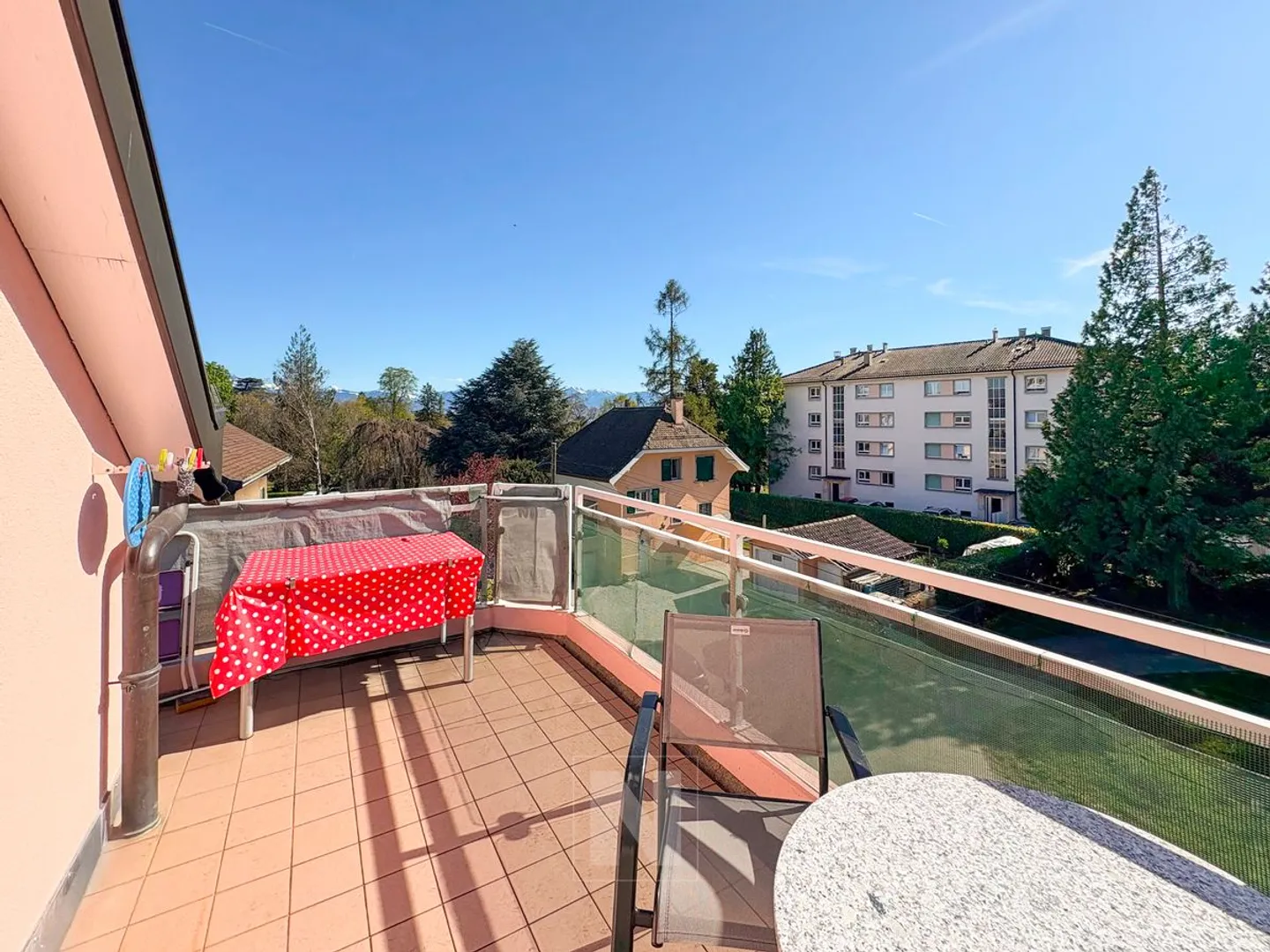 Wohnung im Stadtzentrum, ca. 124 m2, mit sehr schöner Aussicht! - Foto 1 von 13