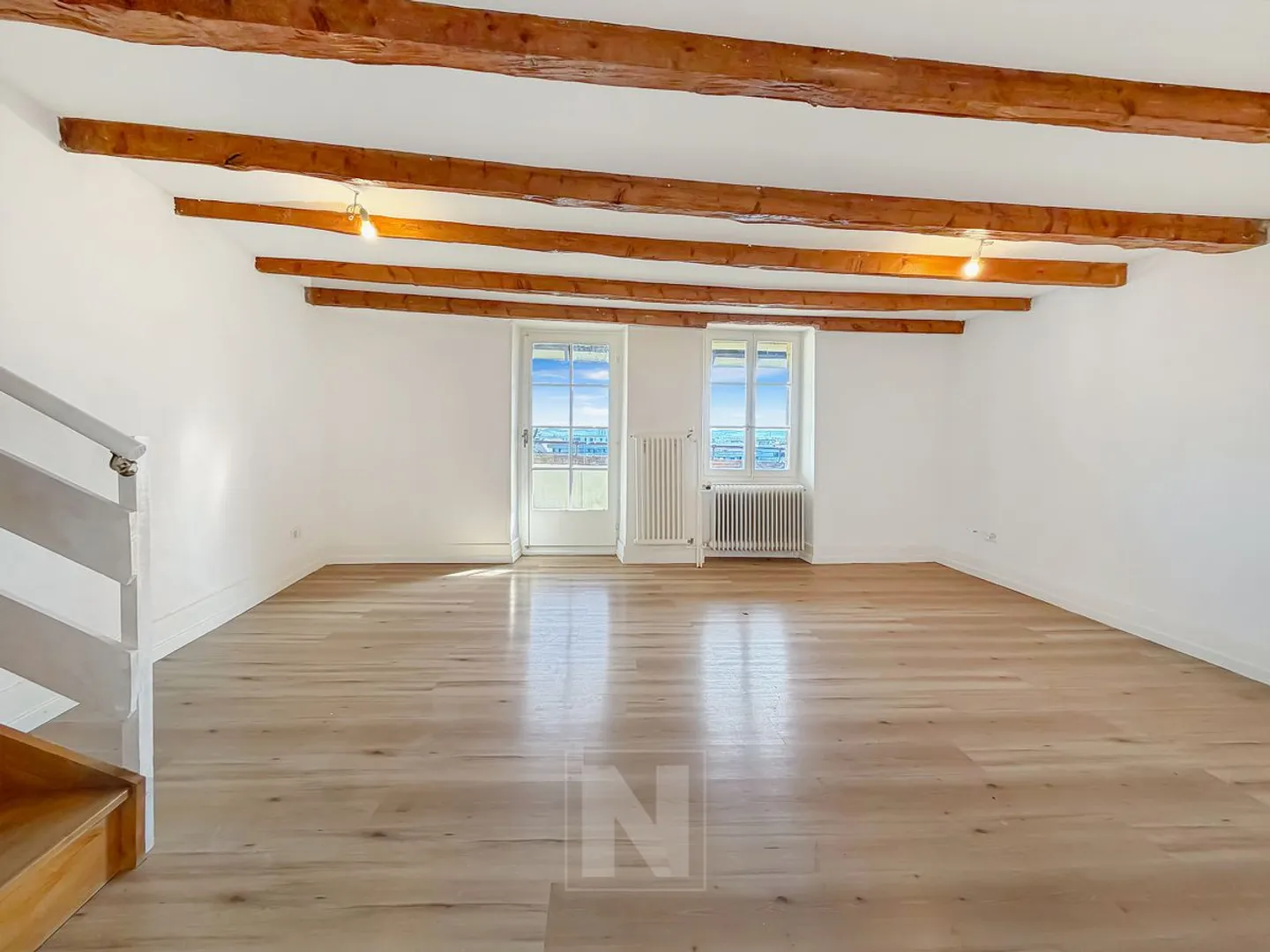 Orbe, semi-detached house composed of two apartments - Photo 12 of 13