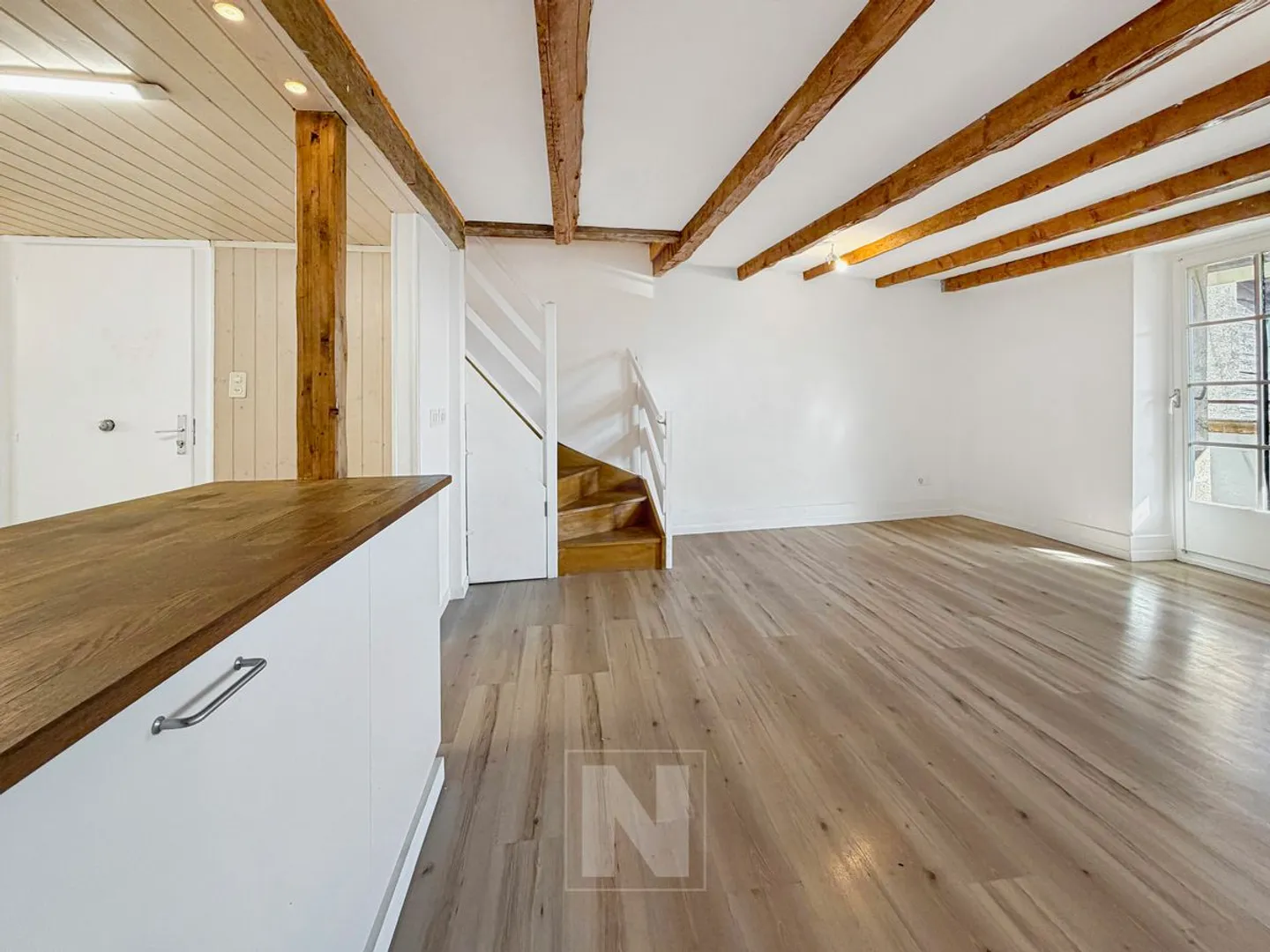 Orbe, semi-detached house composed of two apartments - Photo 13 of 13