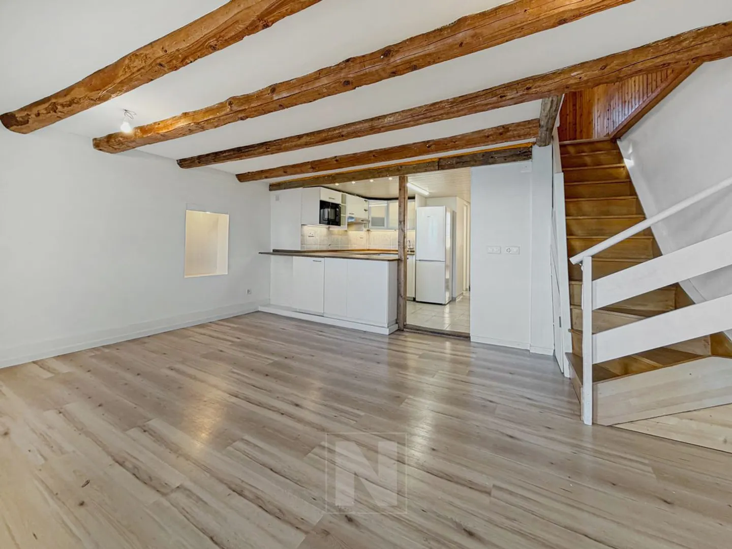 Orbe, semi-detached house composed of two apartments - Photo 10 of 13