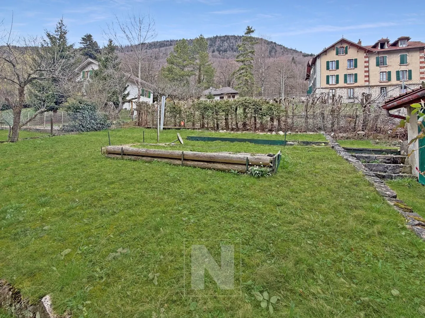 Income property with 3 dwellings in Vallorbe - Photo 5 of 13