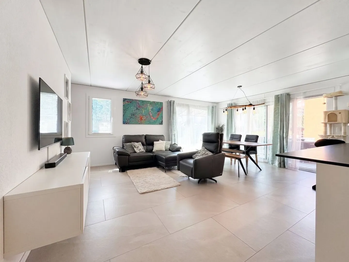 5.5-room villa of approximately 155 m2, with garden - Photo 6 of 13