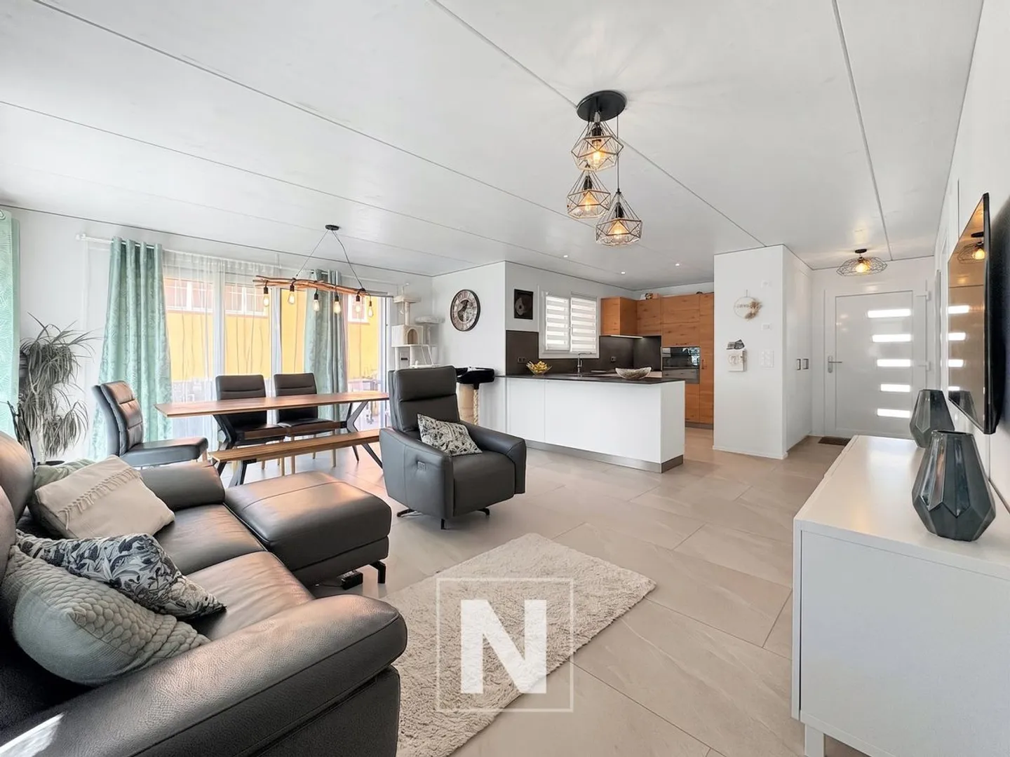 5.5-room villa of approximately 155 m2, with garden - Photo 1 of 13