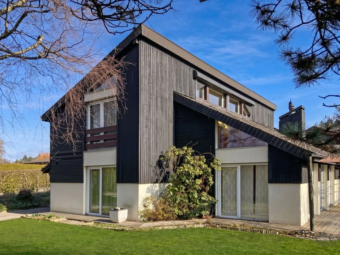 Architektenvilla 6 Zimmer - Außergewöhnliches Grundstück 1.963 m² - Foto 2 von 13