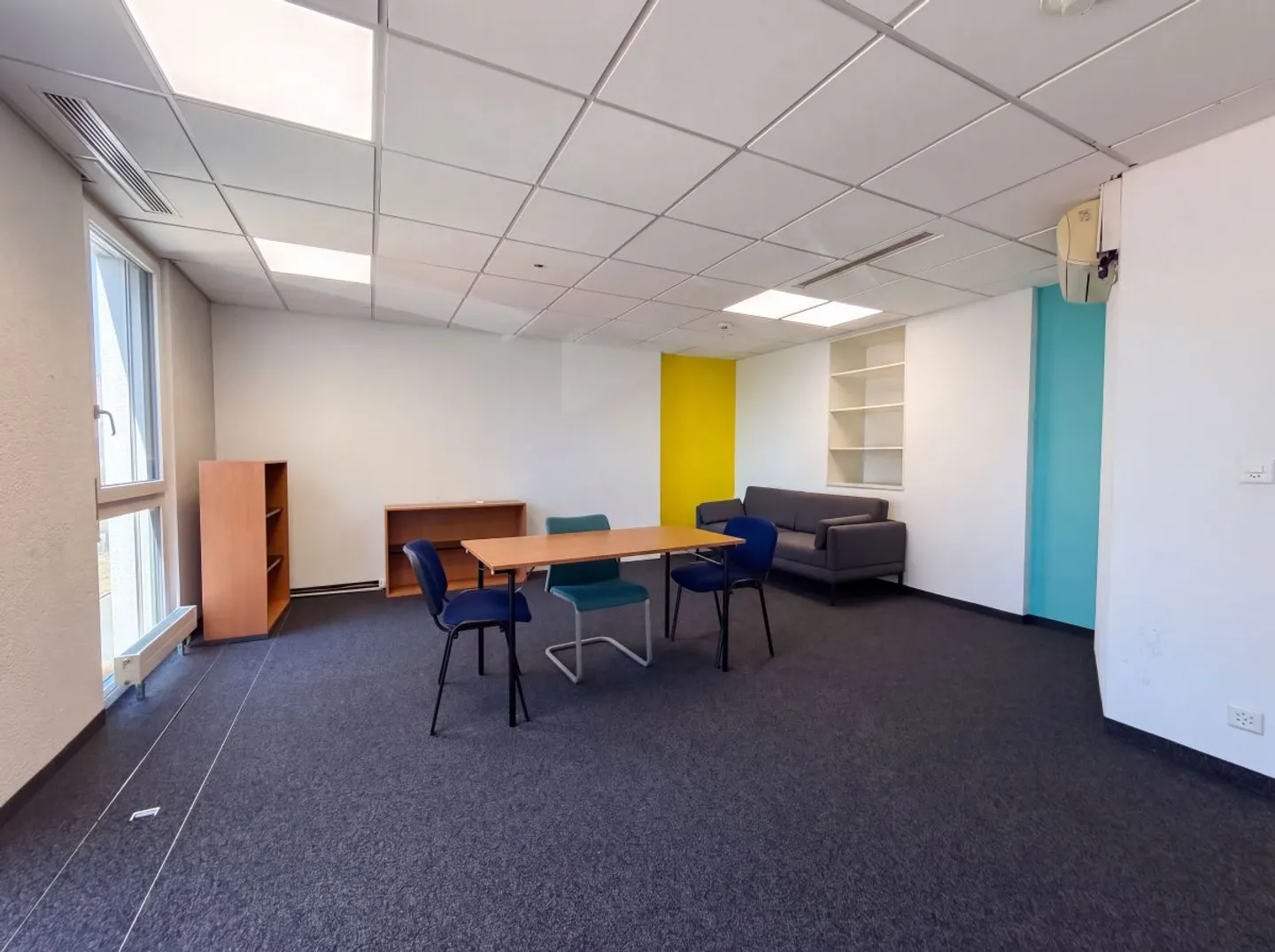 Spazio commerciale in vendita a Crissier - 7,5 stanze di 179m2 con un deposito e posti auto! - Foto 12 di 13