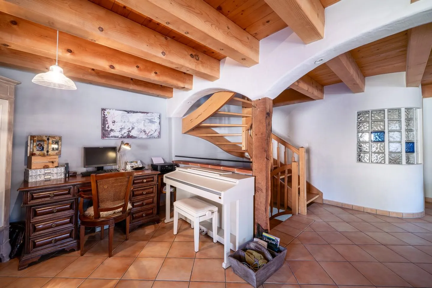 Village house of about 180 m2 in Valeyres-sous-Ursins - Photo 8 of 13