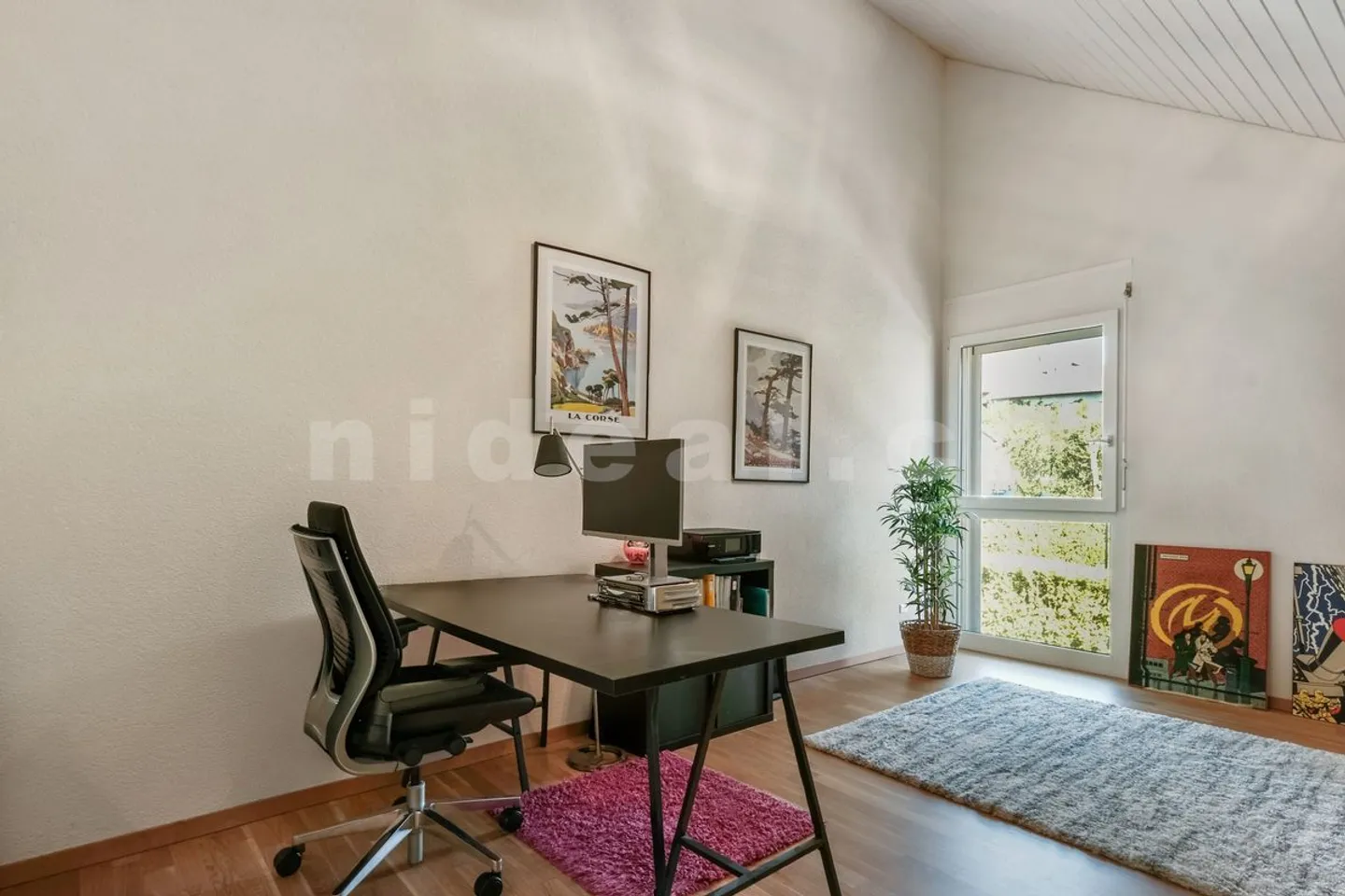 Appartement spacieux avec terrasse - Photo 9 sur 13