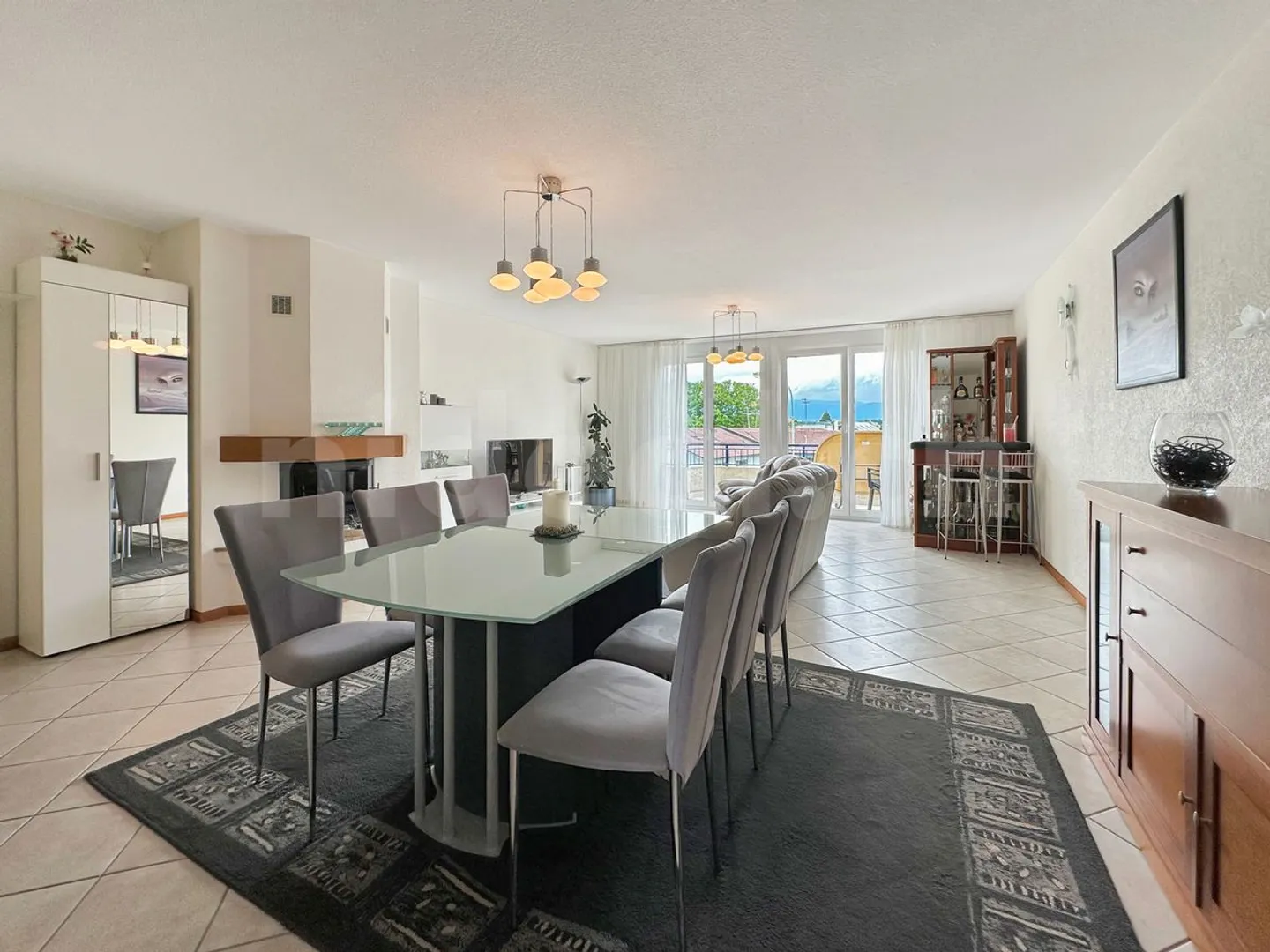 5-room apartment of 164 m2 on 3 levels in Renens - Photo 12 of 13