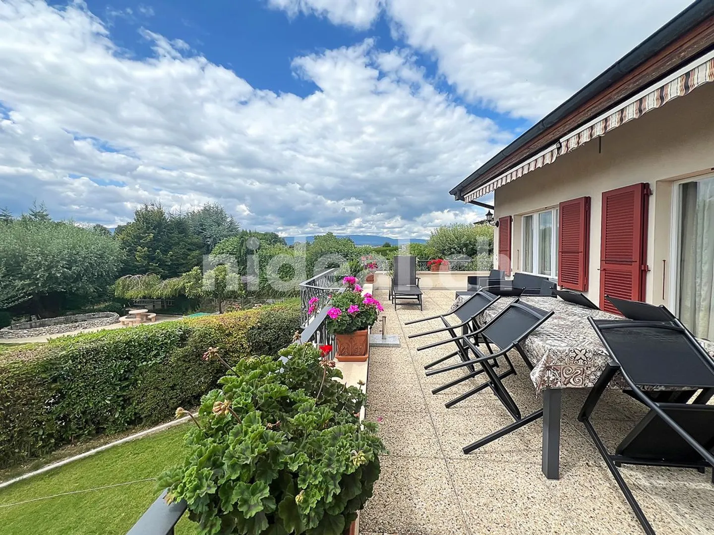 Villars-Ste-Croix, 6.5-Zimmer-Wohnung/Villa von ca. 138 m2 - Foto 13 von 13