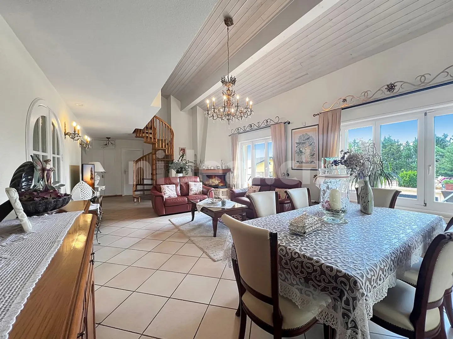 Villars-Ste-Croix, 6.5-Zimmer-Wohnung/Villa von ca. 138 m2 - Foto 2 von 13