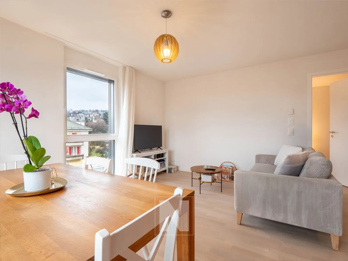 Prilly - 2.5 room apartment of approx. 65 m2 - Photo 2 of 13