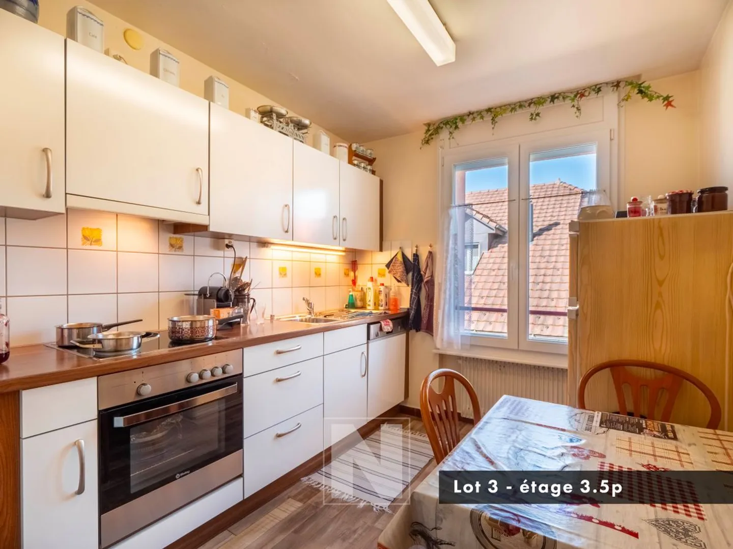 Renovated Building in Lucens - Photo 12 of 13