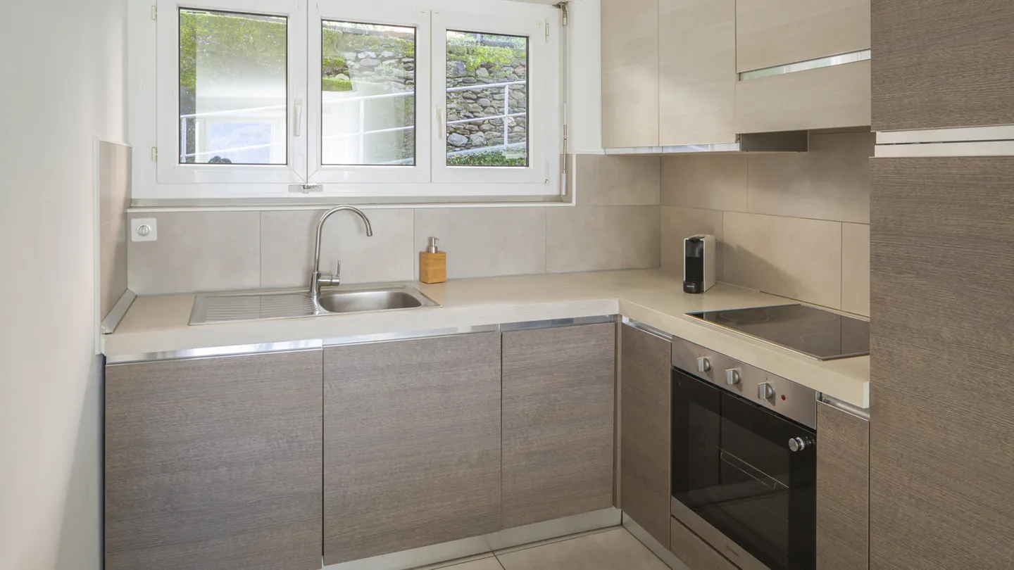 Appartamento Charmante con Vista Lago - Foto 2 di 5