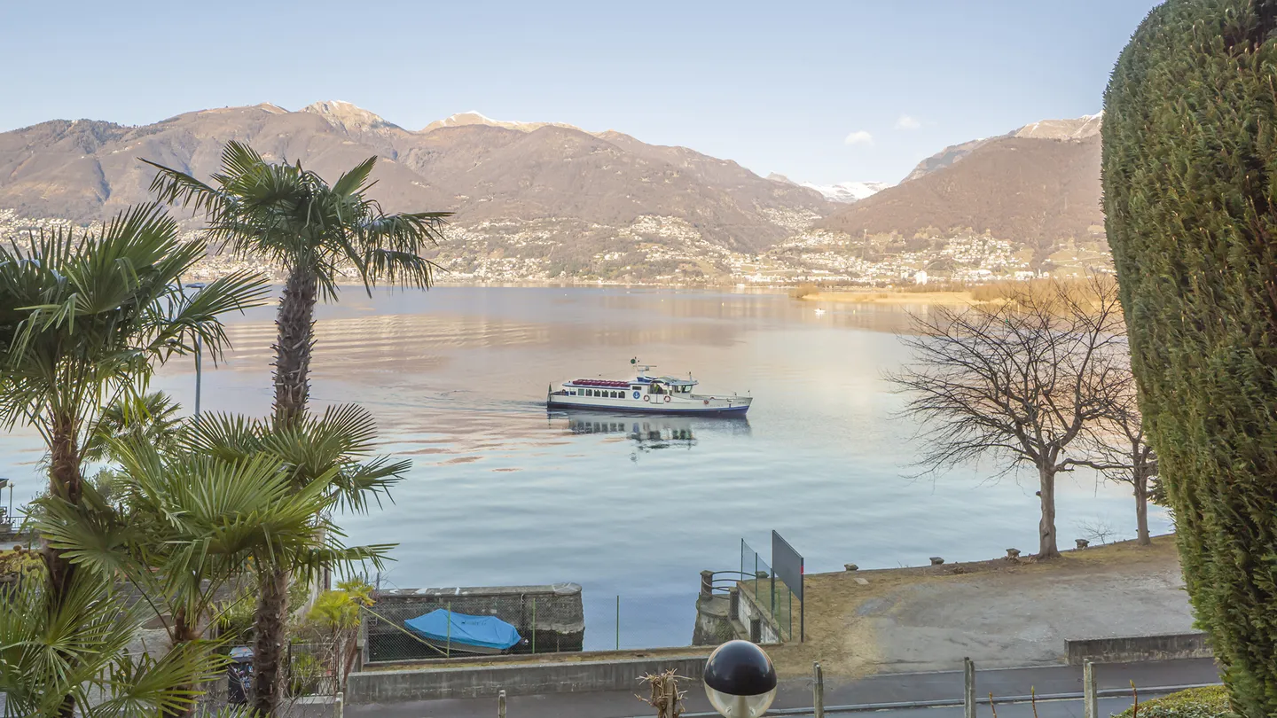 Modern Loft with Terrace - Photo 5 of 5