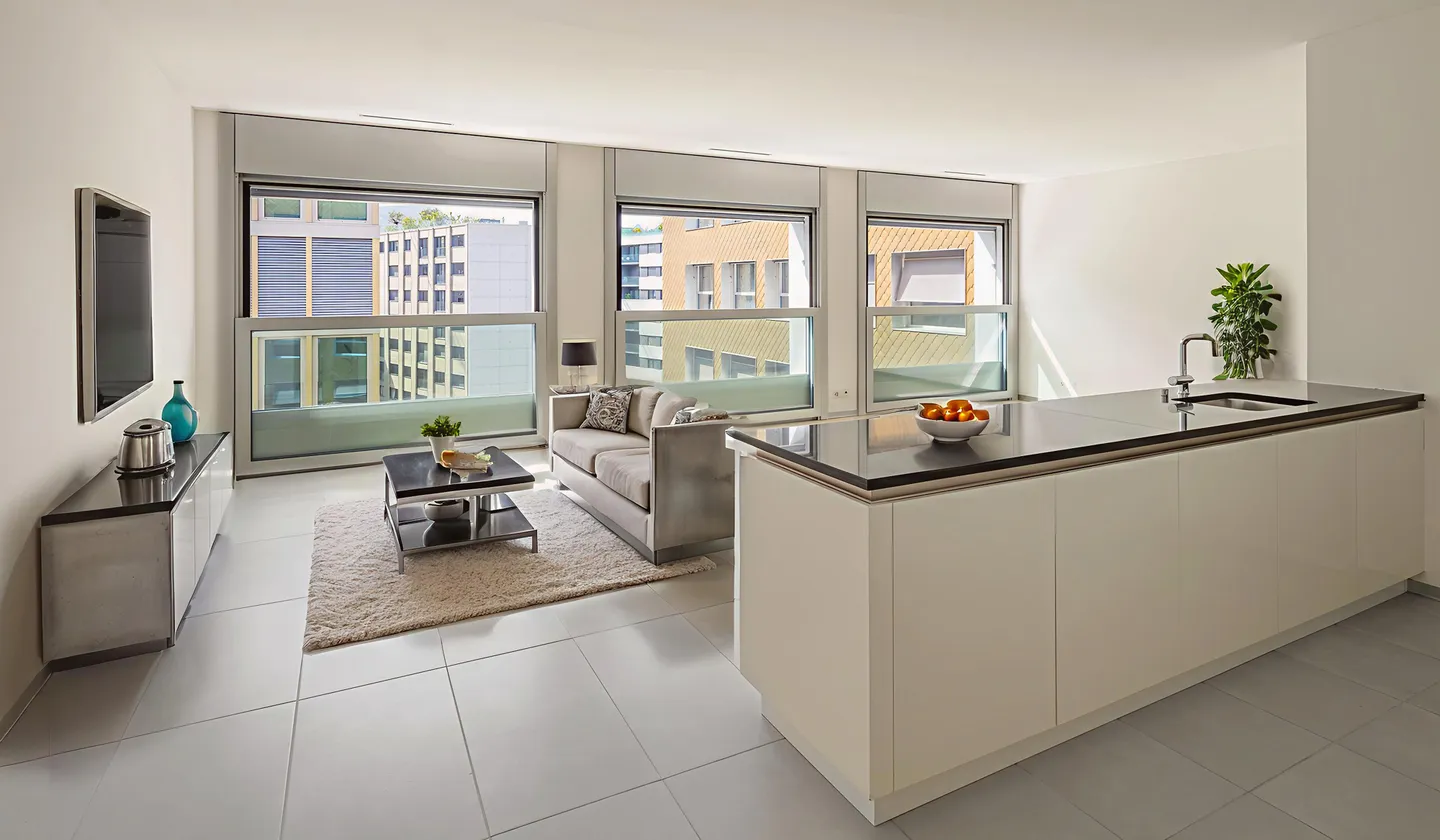 MODERN AND AIR-CONDITIONED APARTMENT IN THE HEART - Photo 2 of 5