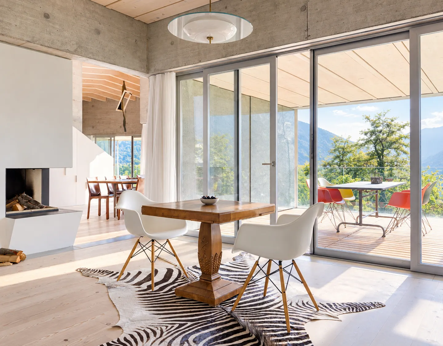 Cà Janus Architecture Villa with Panoramic View - Photo 5 of 13