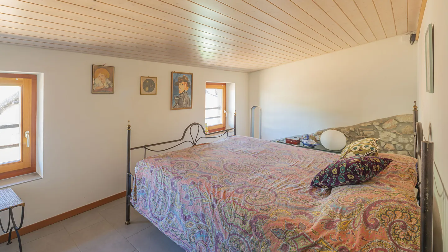 Duplex mit Tessiner Charme | 3-Zimmer-Maisonette mit Terrasse - Foto 5 von 6