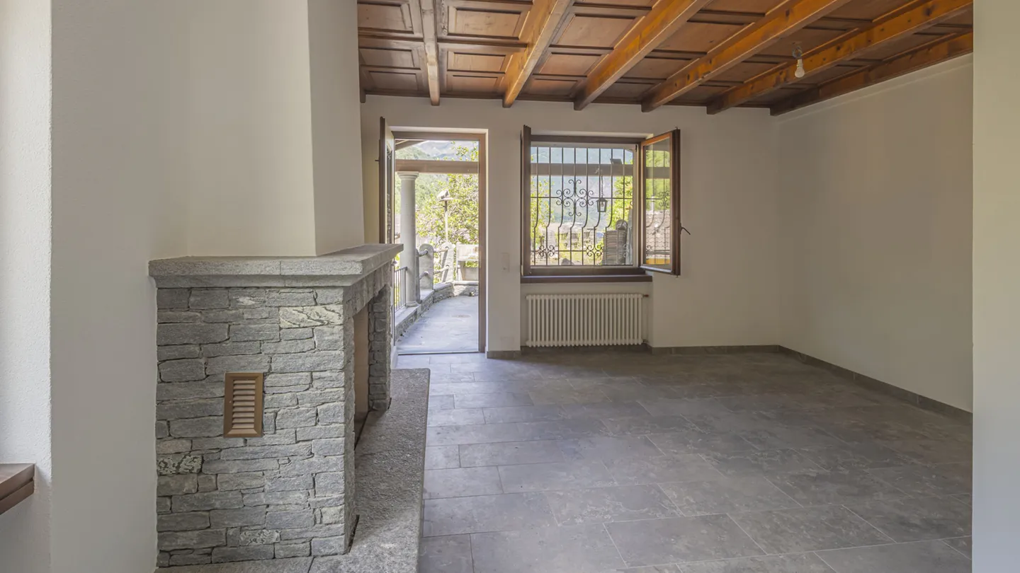RENOVATED, AUTHENTIC AND SURROUNDED BY GREEN - Photo 2 of 5