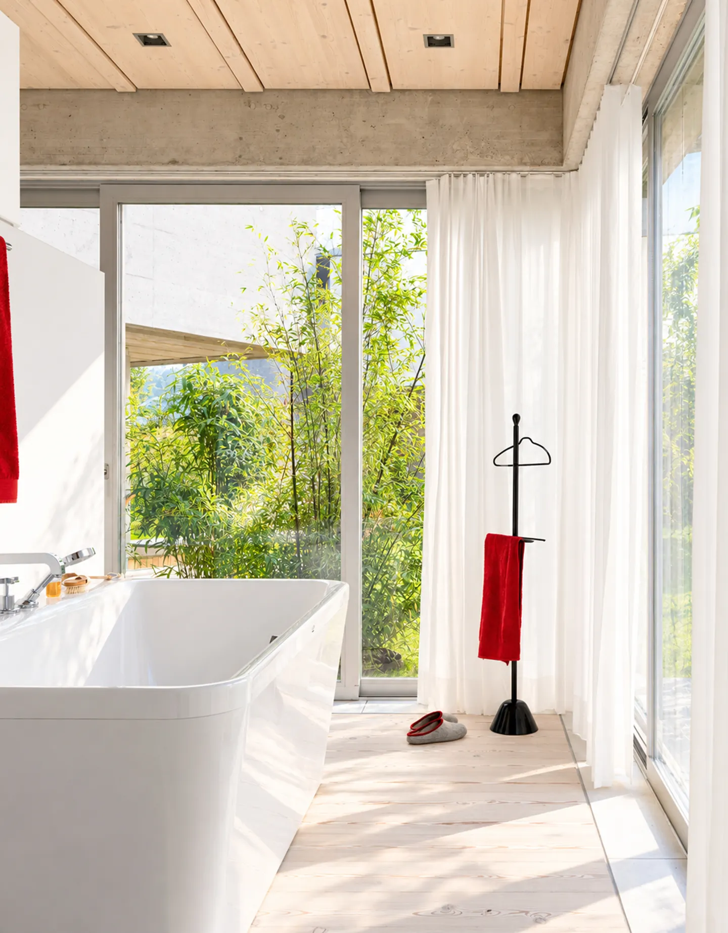 Cà Janus Architecture Villa with Panoramic View - Photo 9 of 13