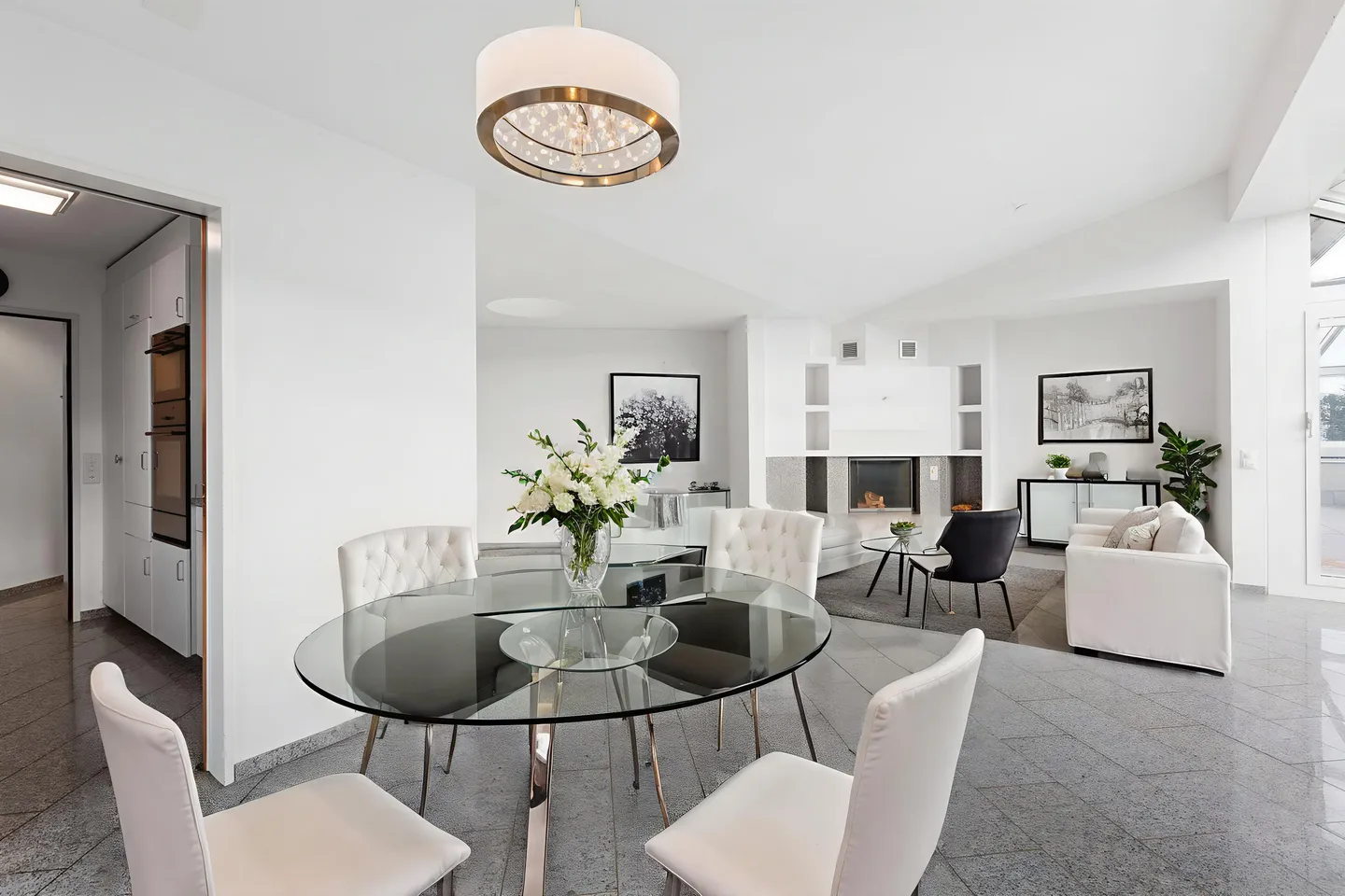 ATTICO SOPRA I TETTI DI BREMGARTEN - Foto 1 di 4