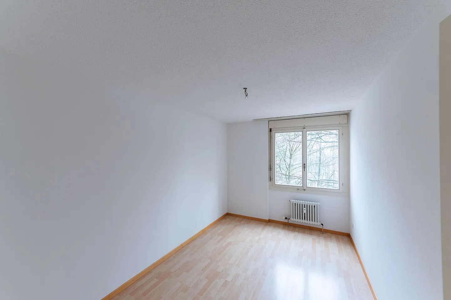 Appartamento accogliente di 4,5 stanze con un layout attraente - Foto 3 di 8