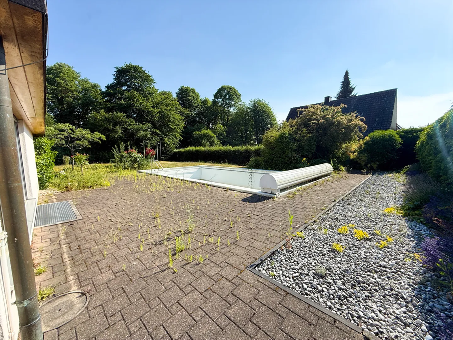 Maison individuelle spacieuse avec piscine et grand jardin à durée limitée - Photo 9 sur 13