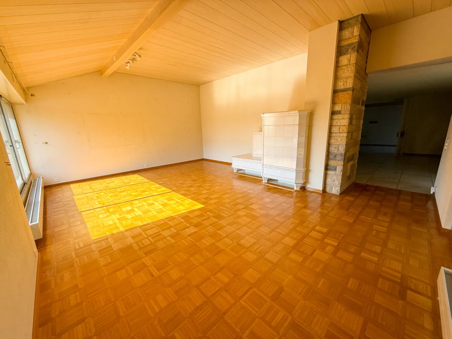 Maison individuelle spacieuse avec piscine et grand jardin à durée limitée - Photo 11 sur 13