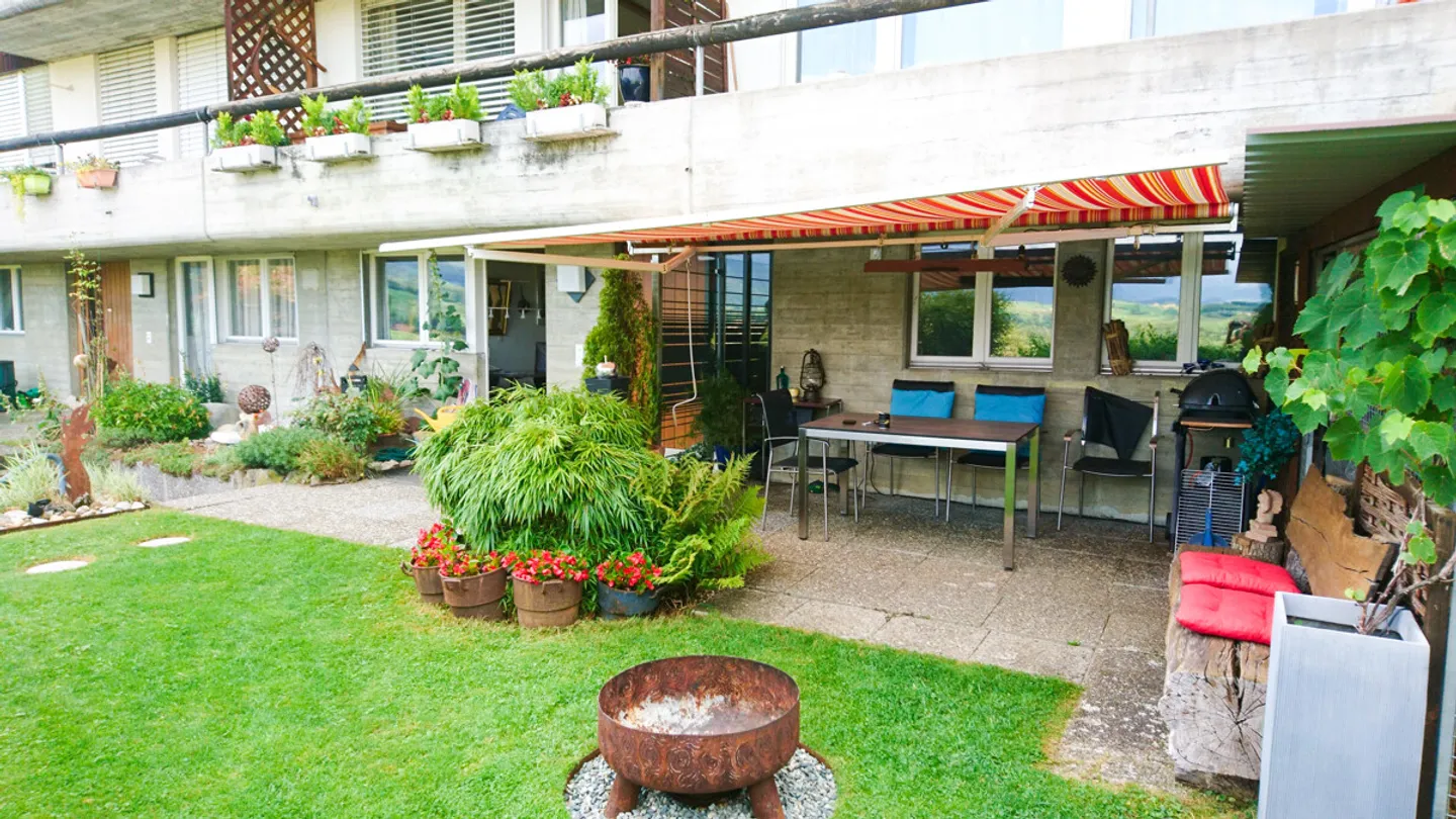 Wohnen mit Weitblick  Zweifamilienhaus mit atemberaubender Alpenaussi - Photo 10 sur 13