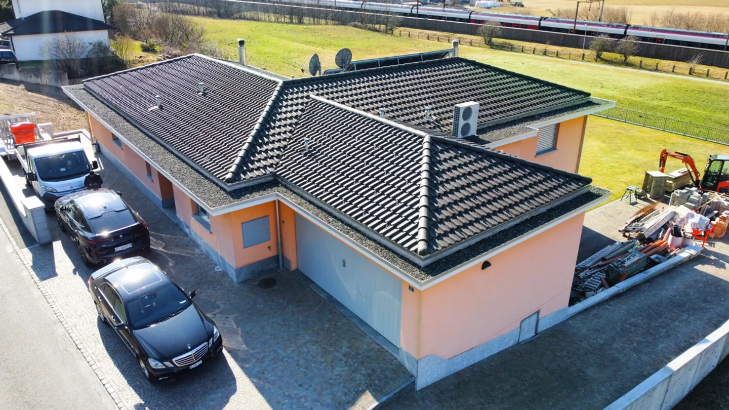 Villa lussuosa con ampi spazi esterni - Foto 6 di 13