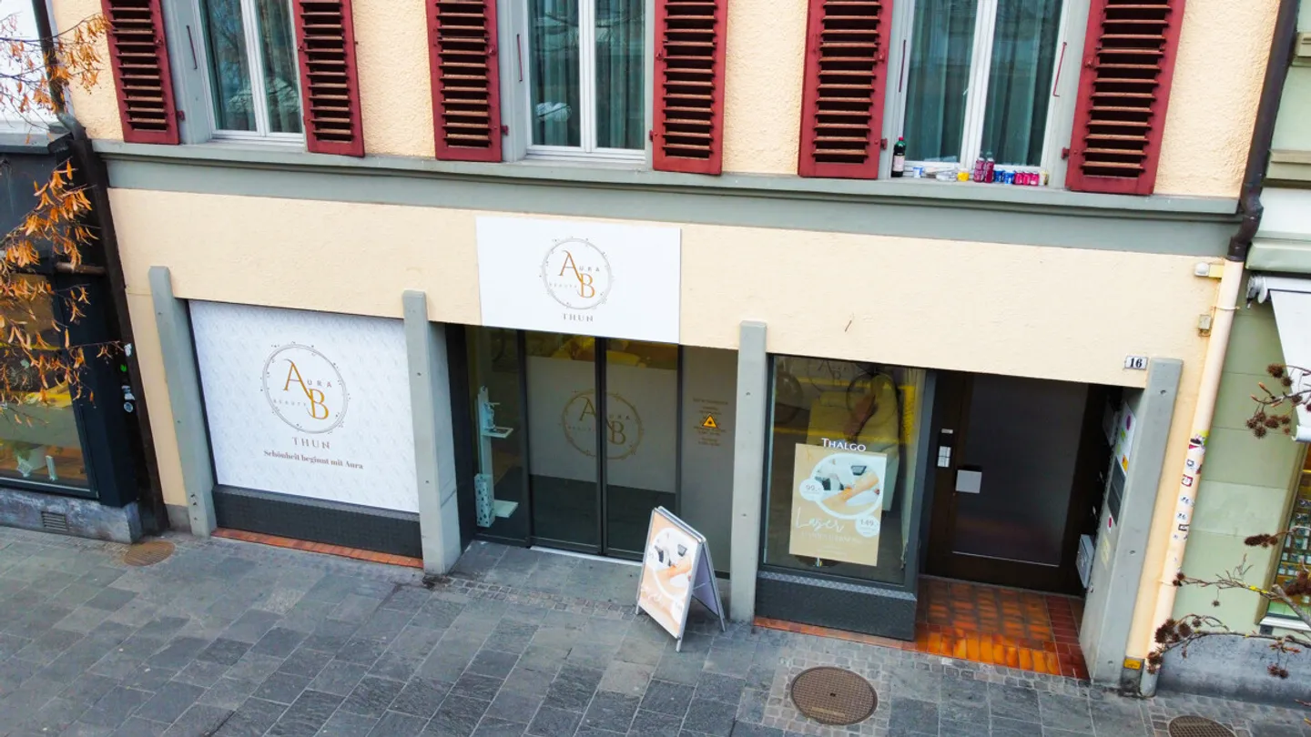 Studio réussi avec infrastructure et clientèle existantes - Photo 2 sur 12