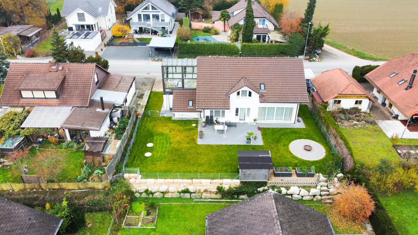 Freistehendes Einfamilienhaus mit Alpenblick - Foto 5 von 13