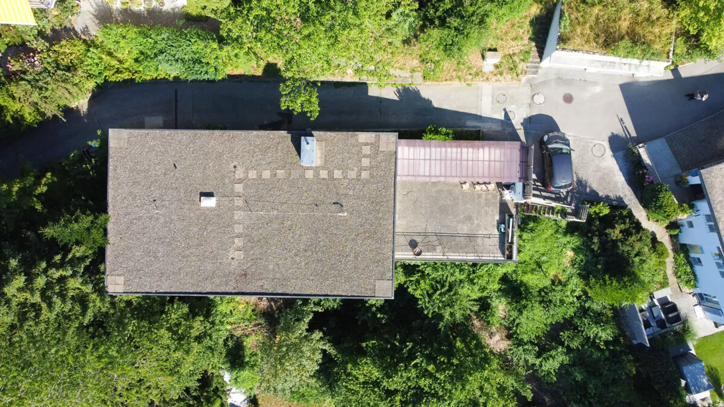 Einmaliges Einfamilienhaus mit Einliegerwohnung und traumhafter Aussic - Photo 4 of 13