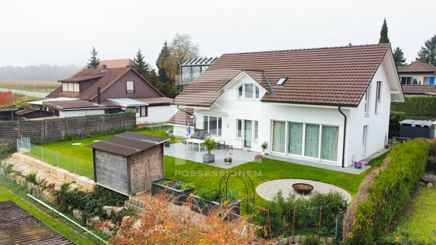 Freistehendes Einfamilienhaus mit Alpenblick - Foto 2 von 13