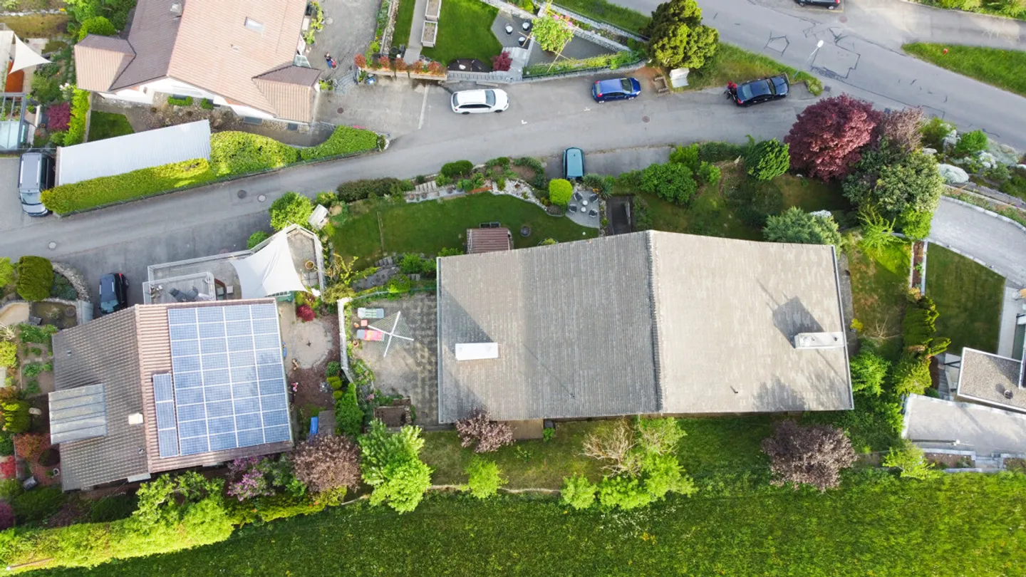 Wohnen mit Weitblick  Zweifamilienhaus mit atemberaubender Alpenaussi - Photo 5 of 9