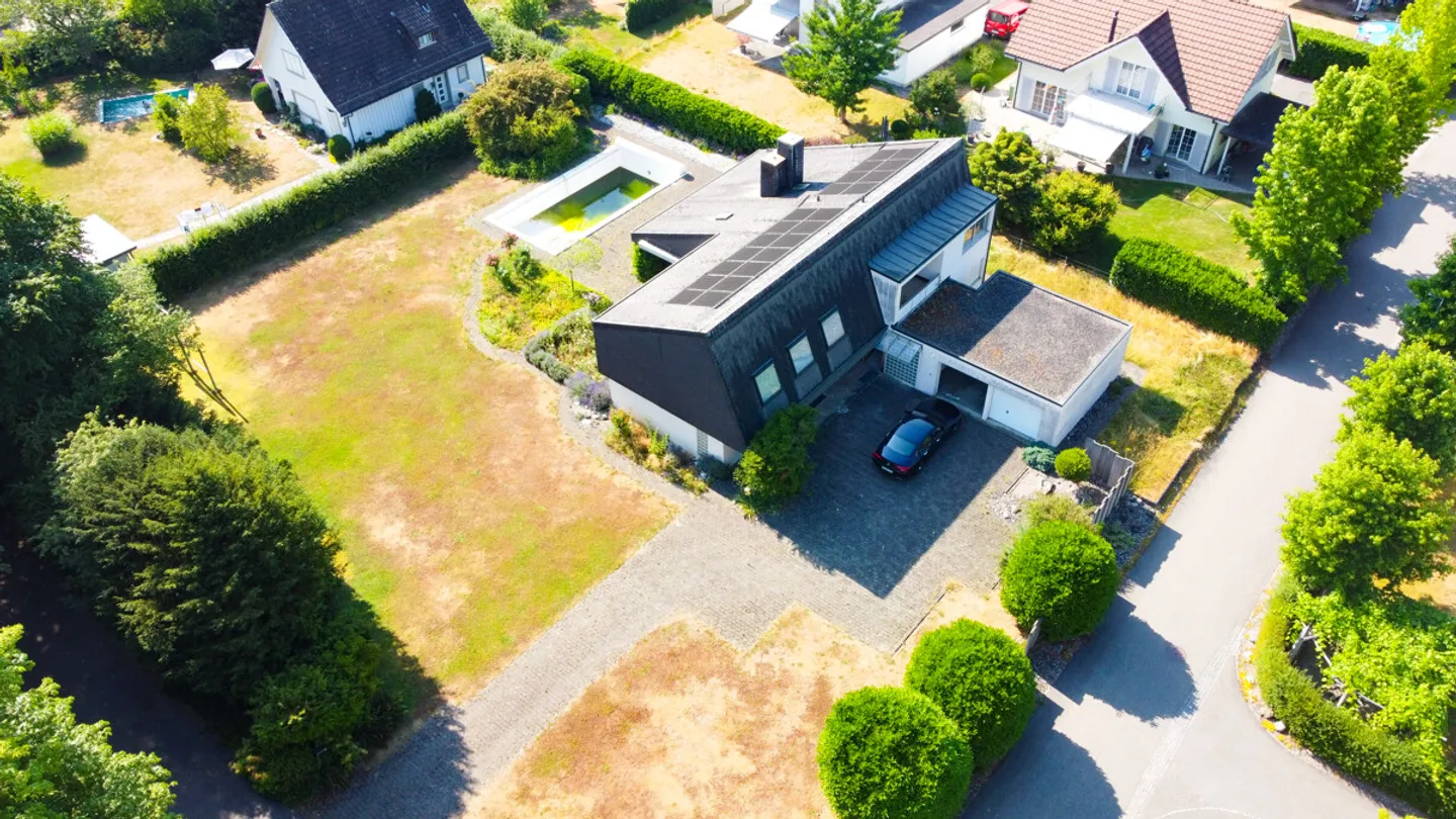 Maison individuelle spacieuse avec piscine et grand jardin à durée limitée - Photo 5 sur 13