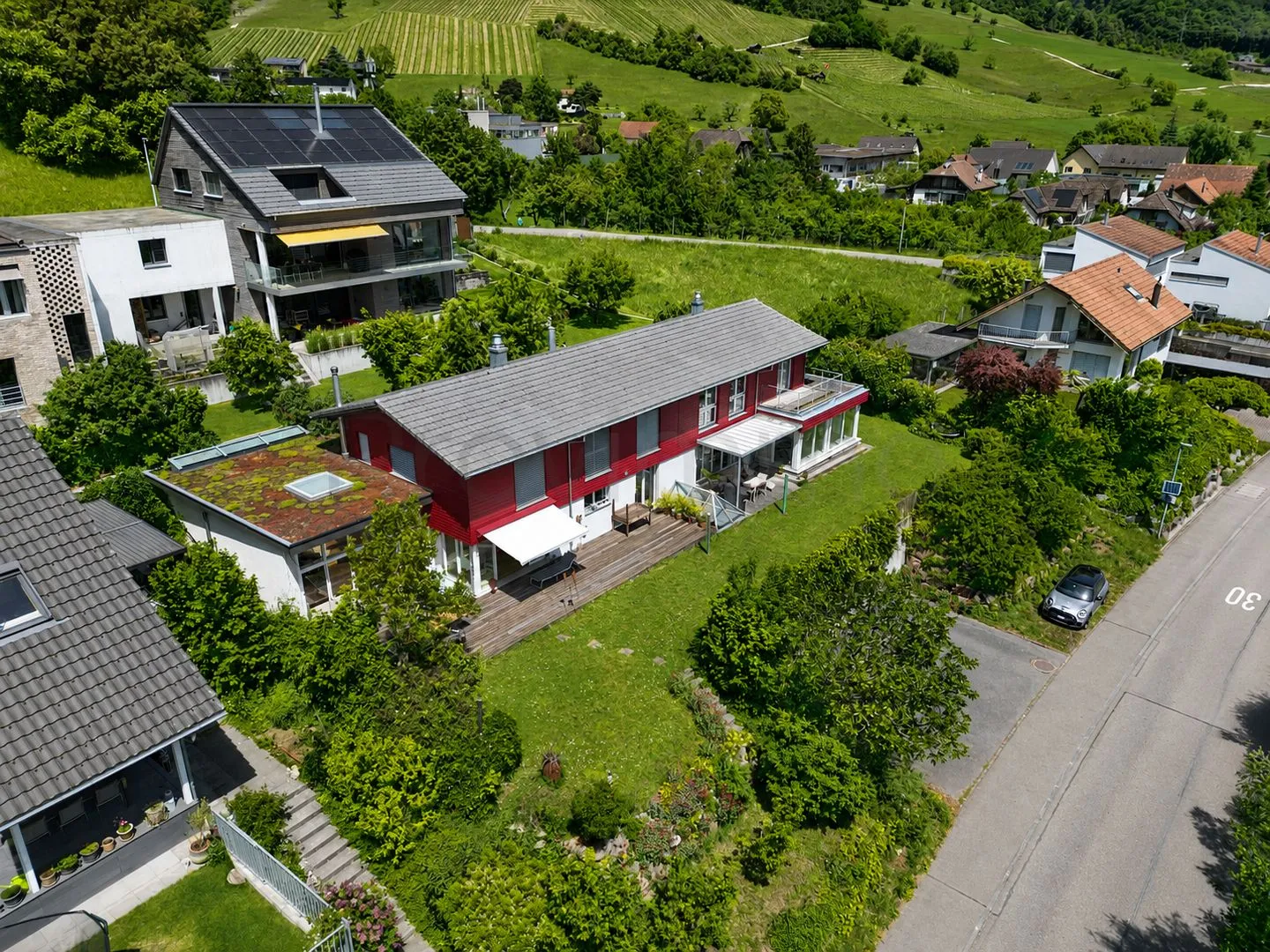 La combinaison parfaite de la nature, du calme et du confort de vie - Photo 2 sur 13