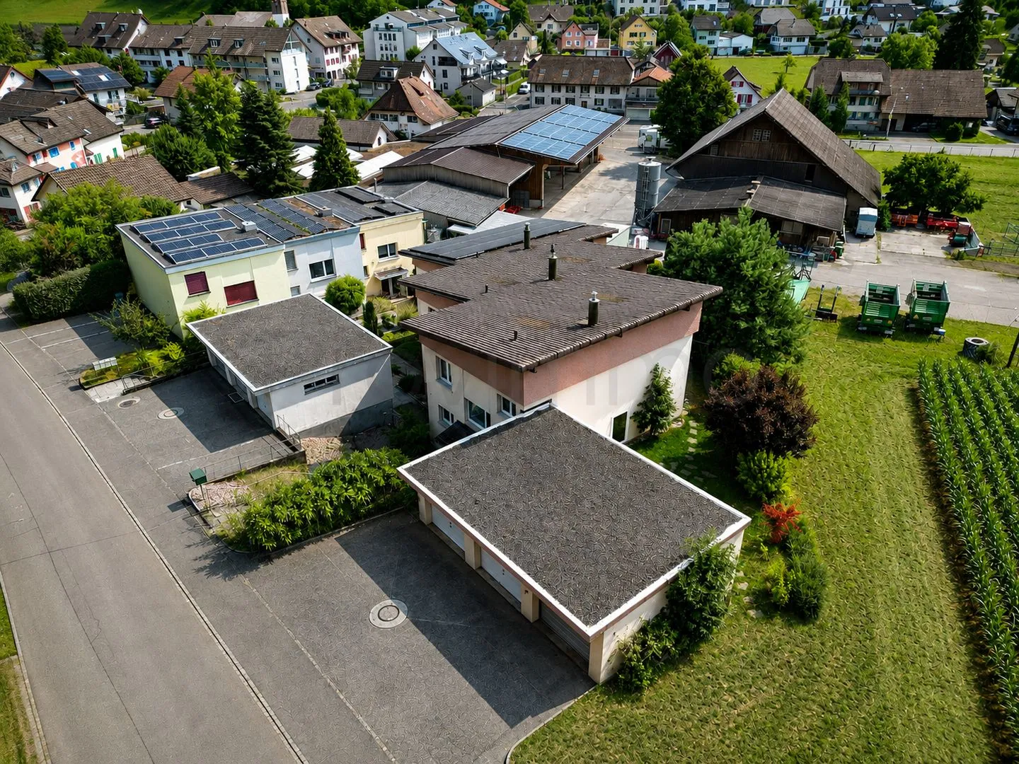 Une maison avec beaucoup d'espace pour vos propres idées - Photo 5 sur 13
