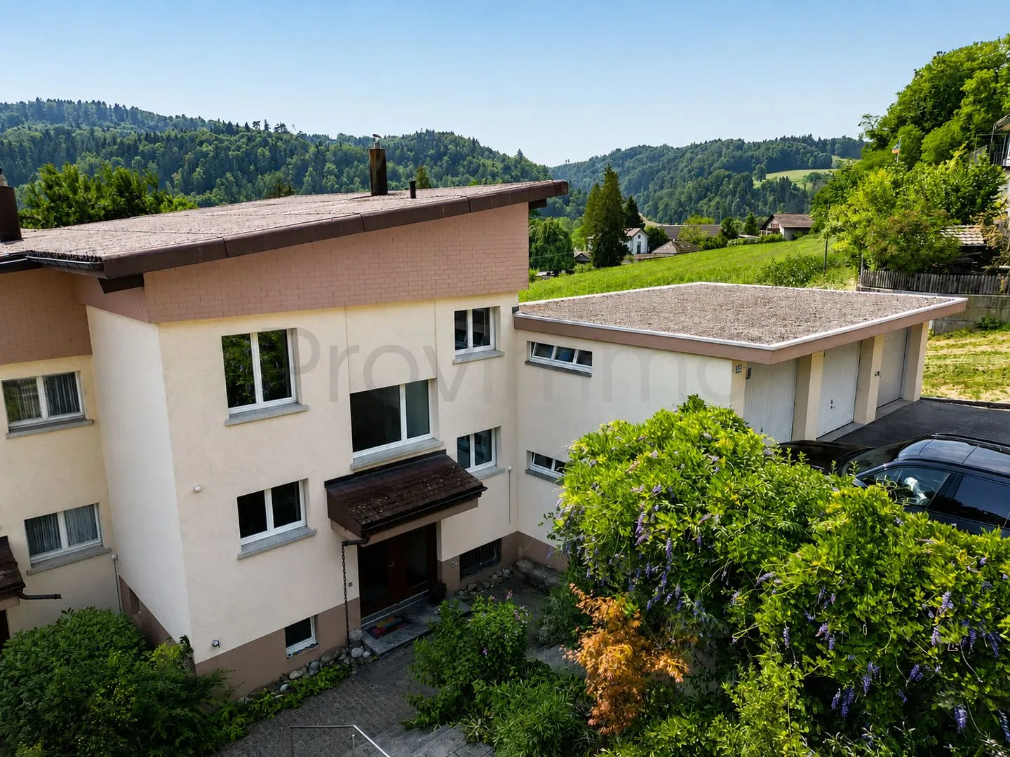 Une maison avec beaucoup d'espace pour vos propres idées - Photo 6 sur 13