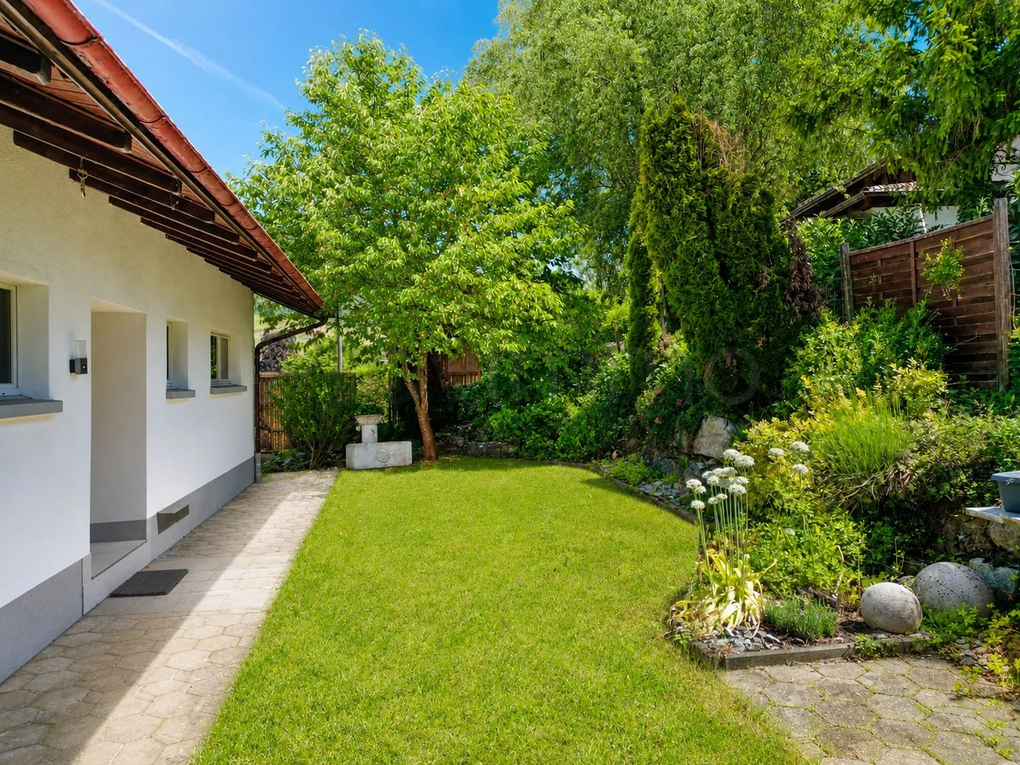 Vivre avec une vue – Une maison pleine de possibilités - Photo 6 sur 13