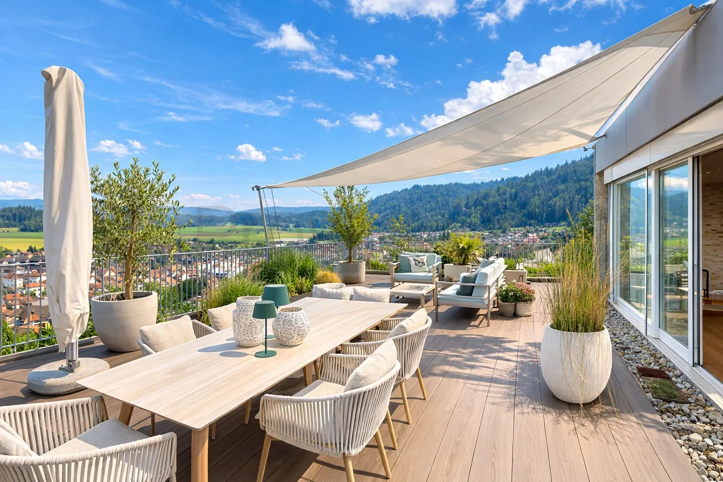 A home that inspires - extraordinary inside and out - Photo 1 of 13