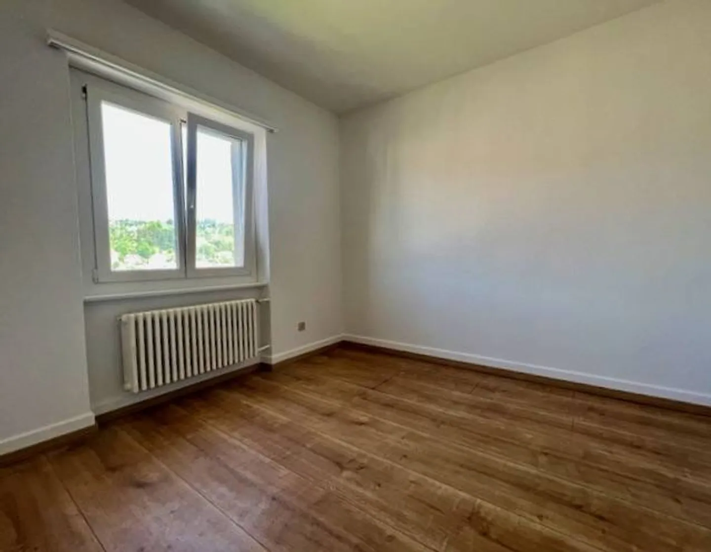 Da afferrare a partire da Frs 200'000.- appartamenti 3,5 locali, con balcone - Foto 5 di 8