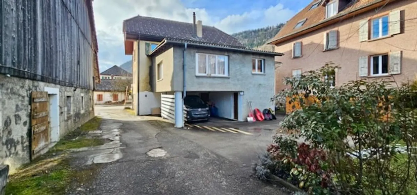 Maison de village charmante à Boveresse - Photo 3 sur 13