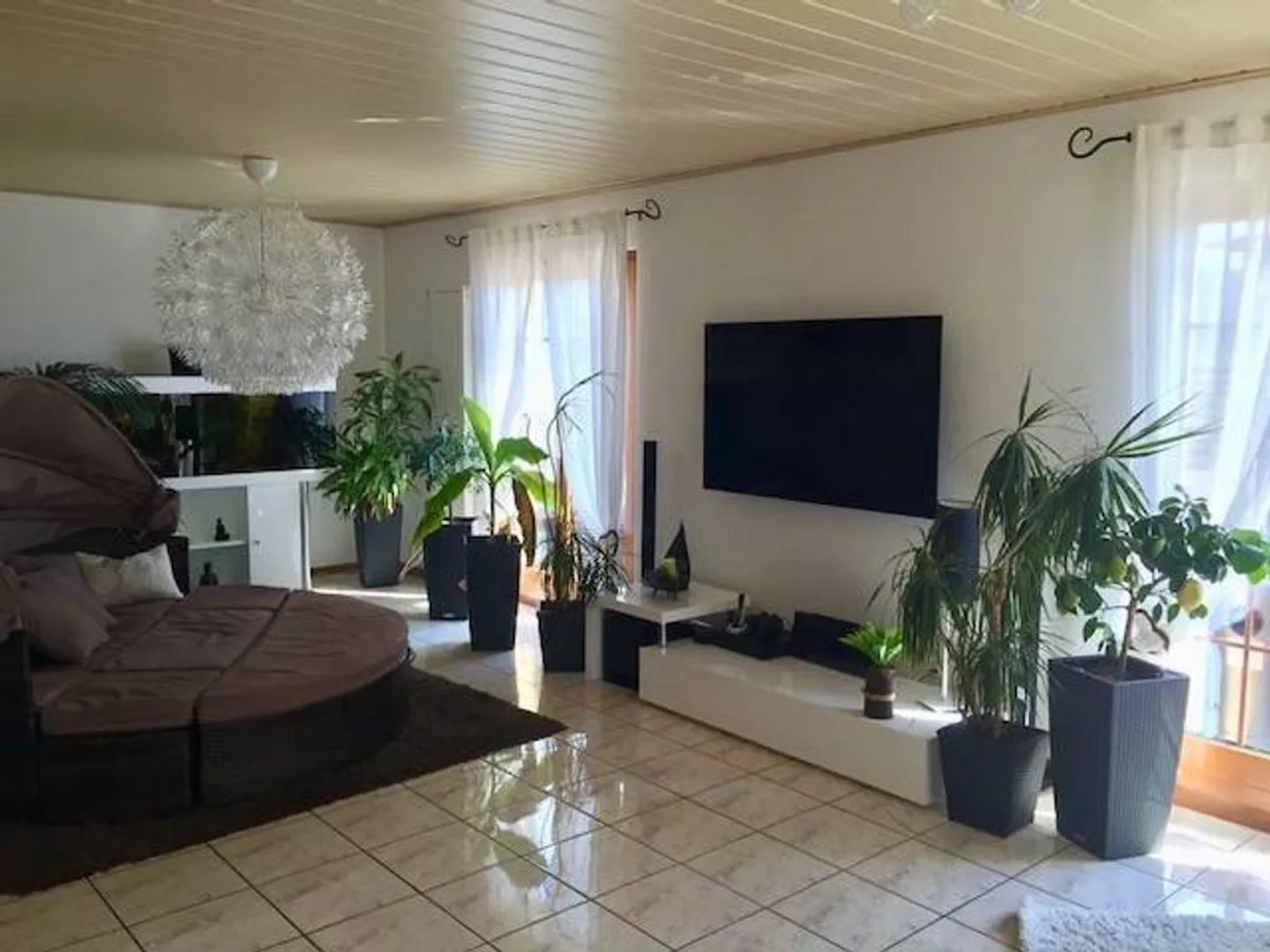 In esclusiva: Fai un'offerta per questa bella villa indipendente, vicino alla foresta, terrazze, giardino e 3 posti auto - Foto 5 di 13